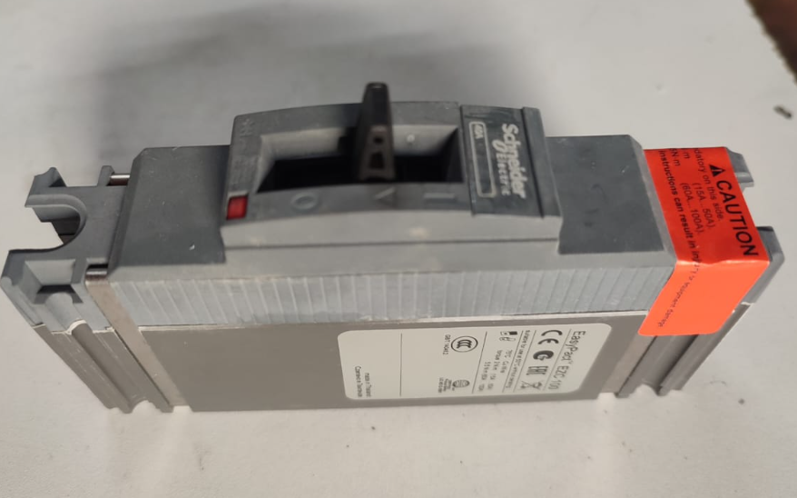 PM00160 - SCHNEIDER BREAKER SINGLE 40A