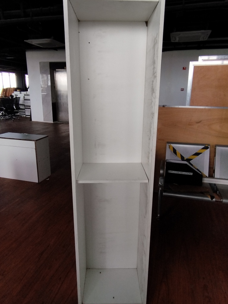 PM00454 - WOODEN SHELF