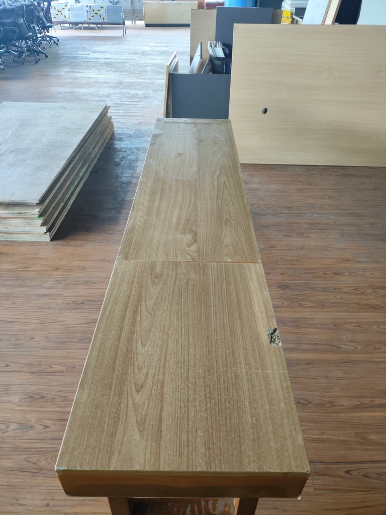 PM00466 - Table