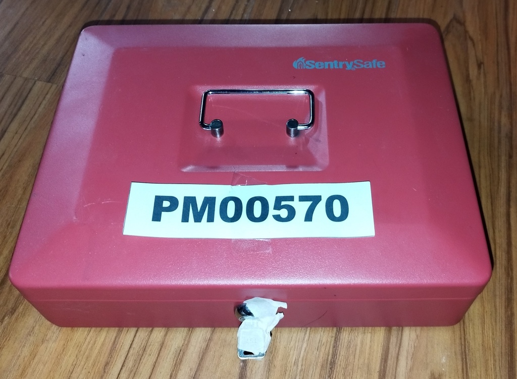 PM00570 - CASH BOX WITH KEYS