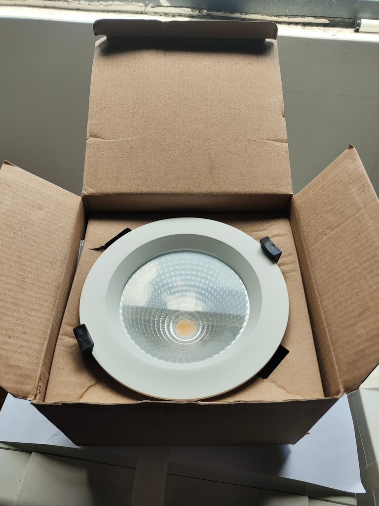 PM00598 - LED2 ENDO LIGHT Model No, GTD0070W-W40T | Diameter: 10cm 