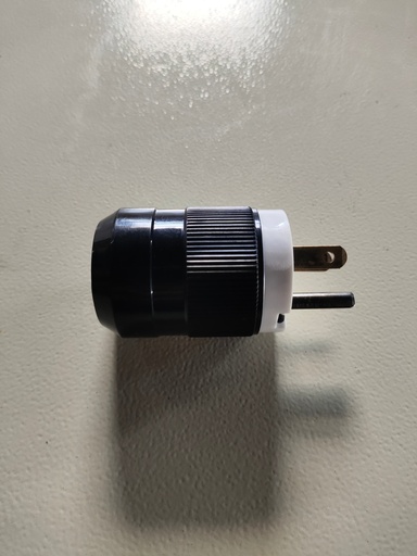 [PM00662] PM00662 - 15A POWER PLUG